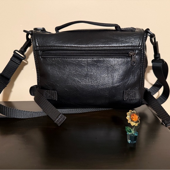 Balenciaga Black Leather Messenger Bag - Picture 3 of 5